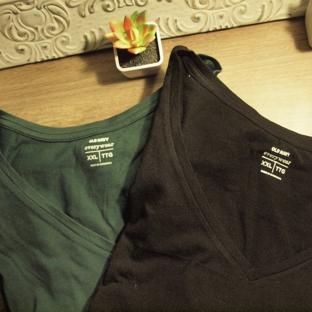 Set of 2 Long Sleeve Old Navy Basic T-Shirt, XXL